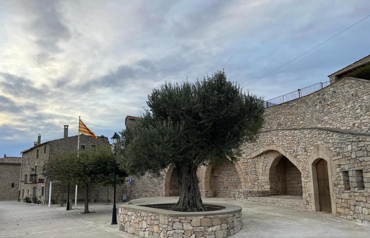Lo Mirador De Fores Tarragona Bagian luar foto